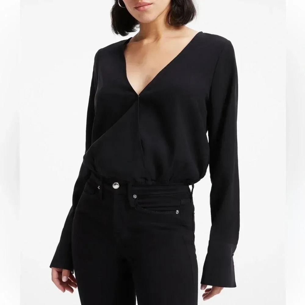 Good American NWT V-Neck Satin Wrap Bodysuit - Size 3/L- MSRP $139‎